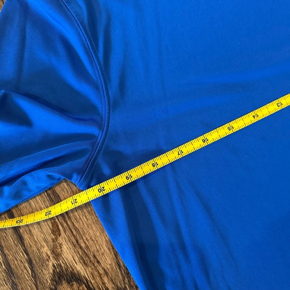 EUC Women’s Magellan Fishing shirt - Picture 5 of 5